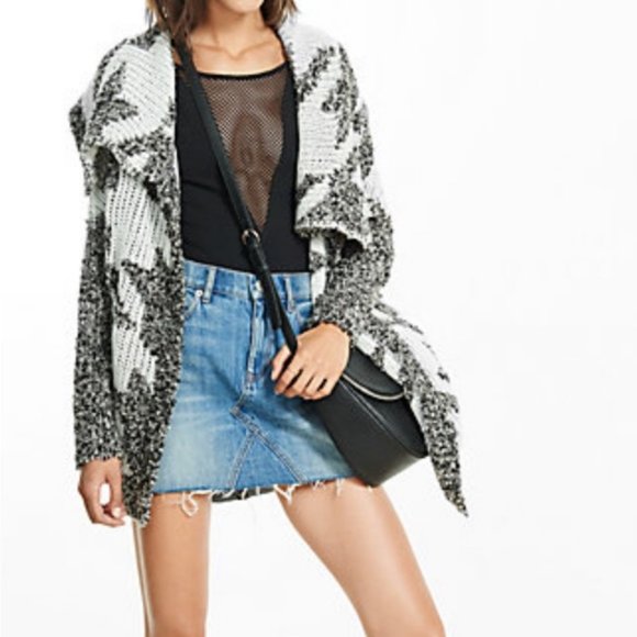 Express Houndstooth Knit Cardigan Sweater Small - Picture 1 of 6